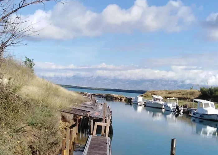 Sara Апартаменты *